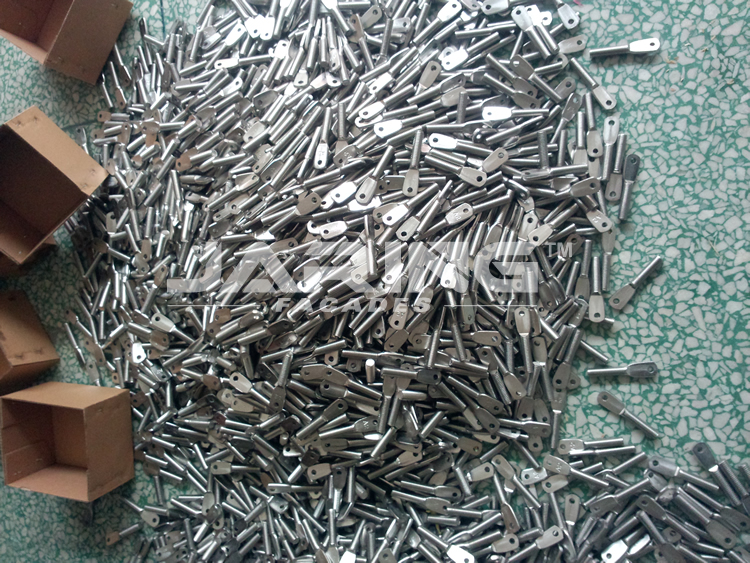 stainless steel 316 flat head bolt for cladding fixing system.jpg